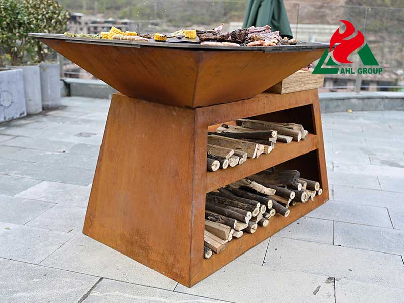 <h3>Customized Corten Steel Barbecue Grills With Lift Tool </h3>
